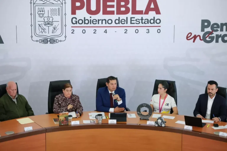 Puebla vive un gran momento en materia tecnológica: Armenta